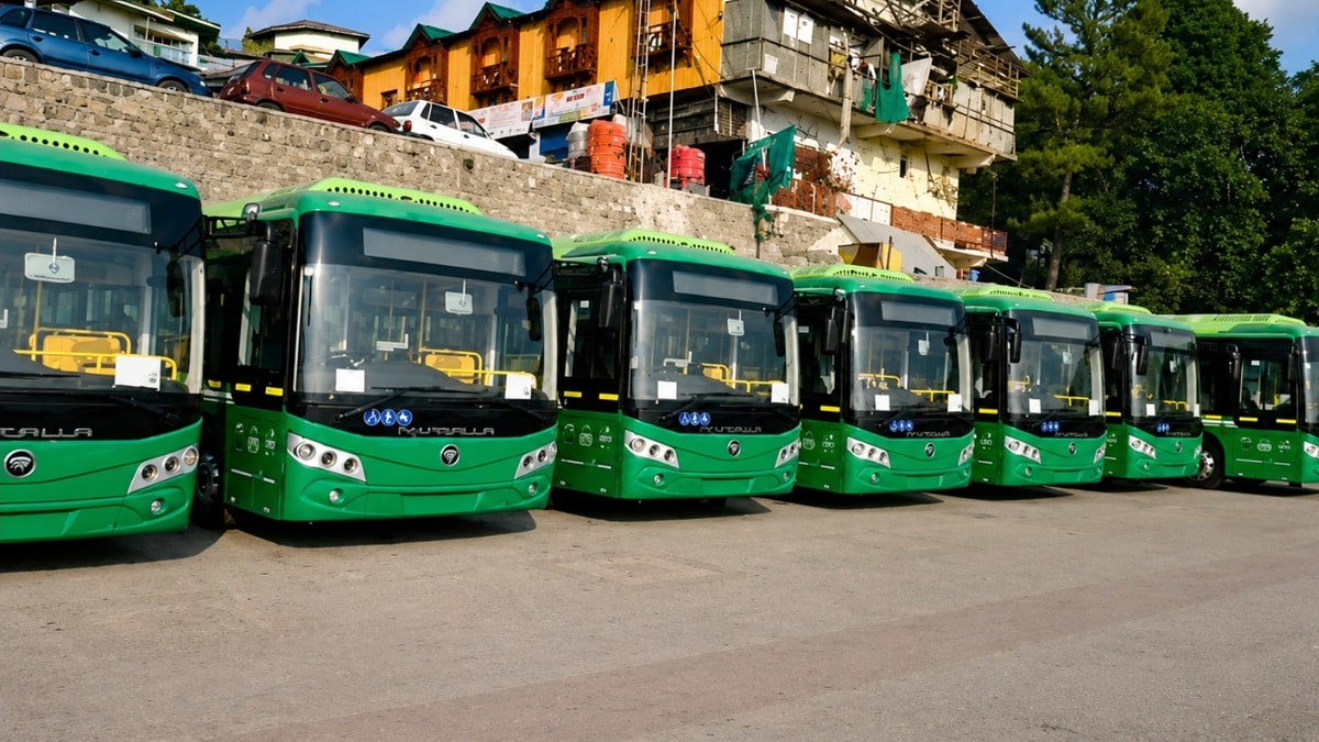 Punjab Launches Electric Bus Service to Enhance Tourism in Murree