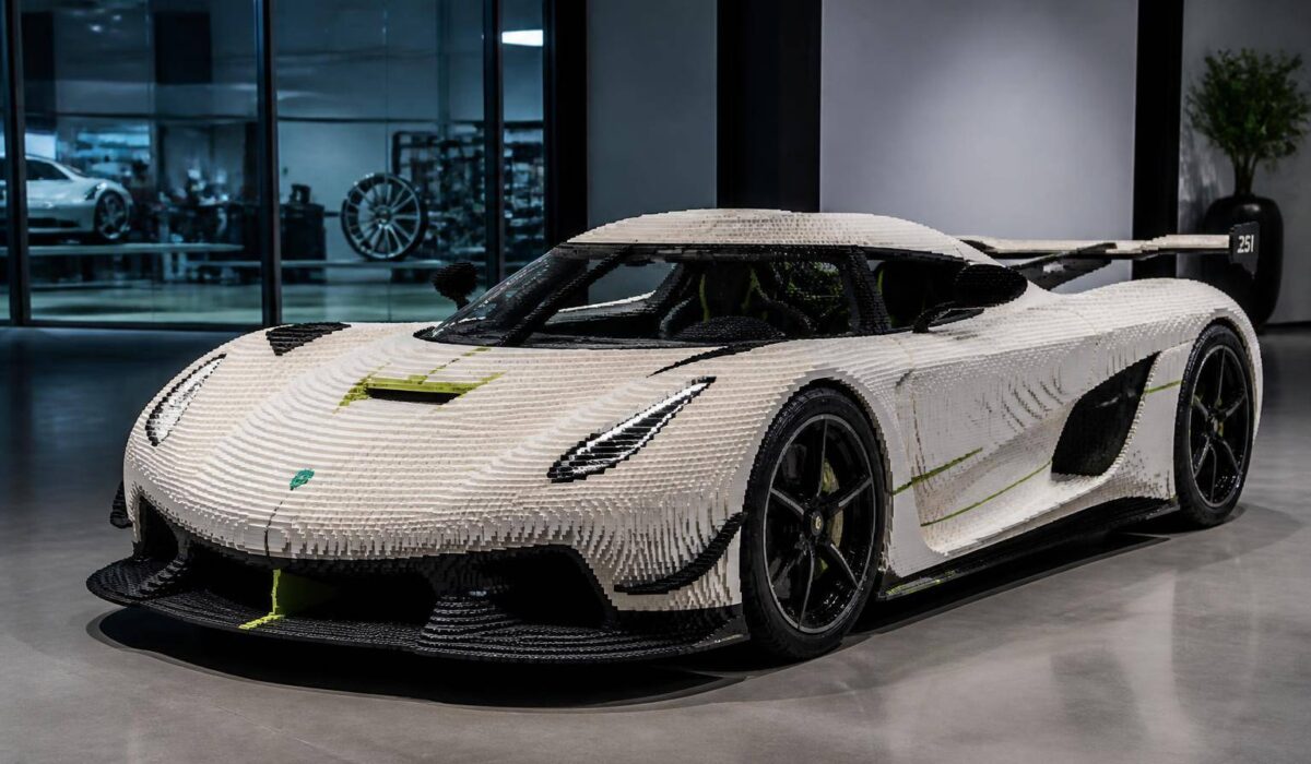 LEGO Builds Life-Size Koenigsegg Jesko with 328,000 Bricks: A New World Record