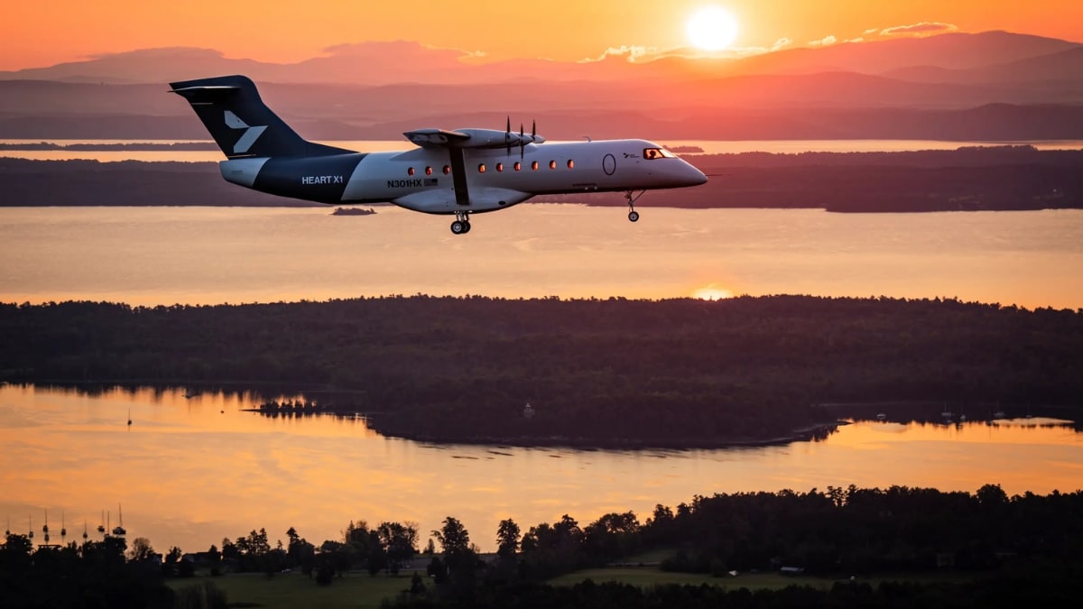 World’s Largest Electric Aircraft Completes Historic First Flight